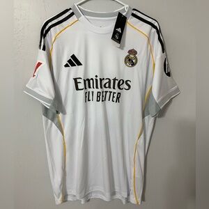 Real Madrid Bellingham 2025/26 Soccer Men’s Jersey Size Medium Slim-Fit